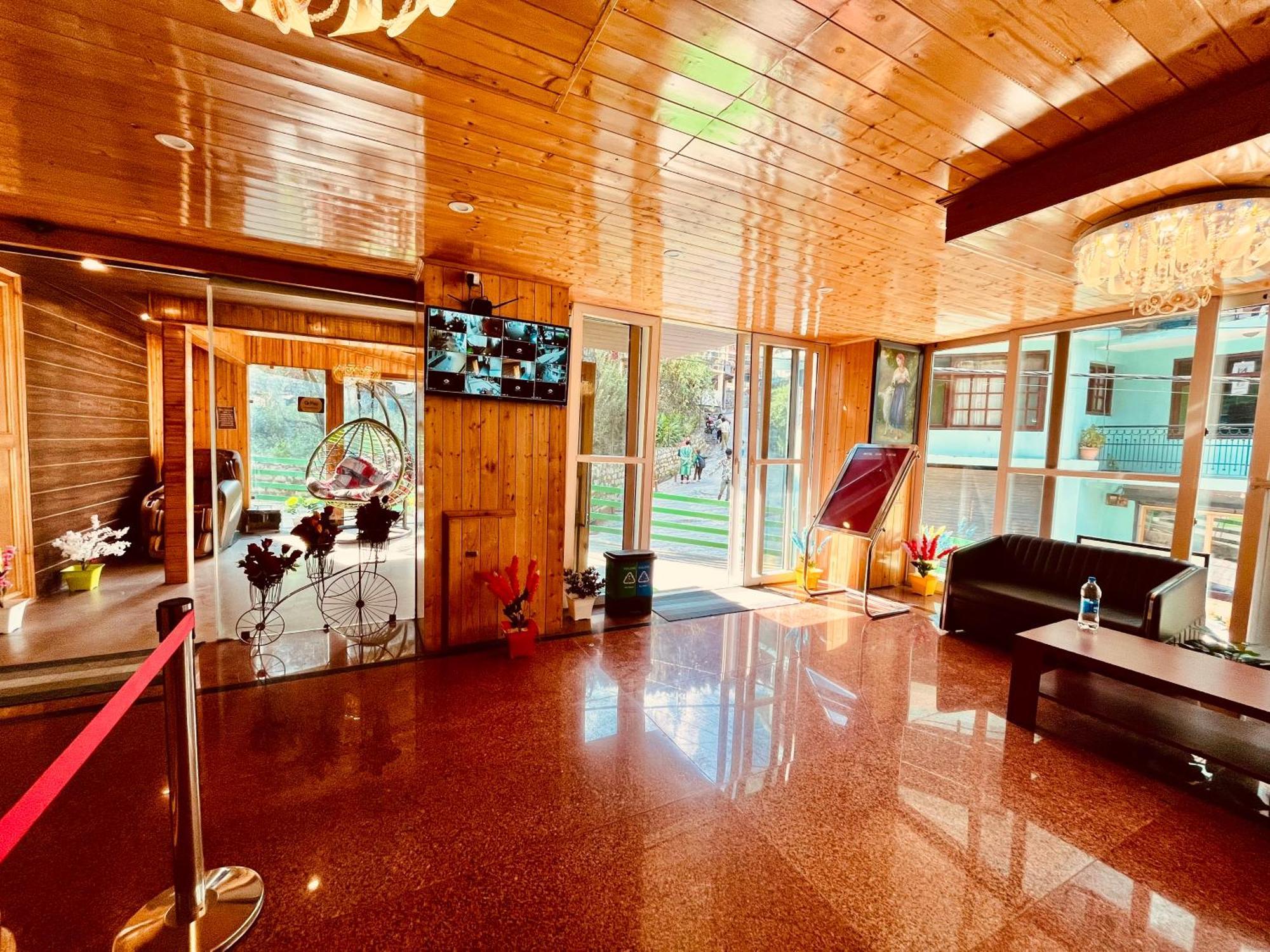 Vista - Centrally Heated & Air Cooled Near Mall Road * Manali (Himachal Pradesh)